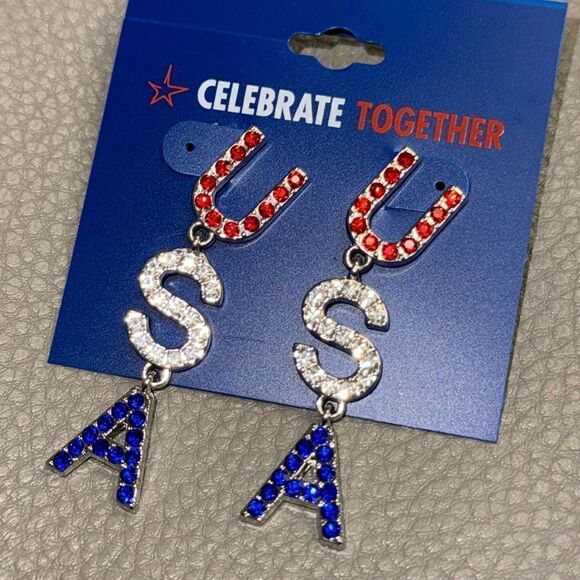 Silver Tone Patriotic USA Drop Earrings independence day - Picture 3 of 7